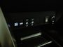 Toyota RAV4 2.0 Executive Business 4WD 152Pk Automaat (NAVIGATIE, CLIMATE, GETINT GLAS, CAMERA, LEDER, ELEK SPORTSTOELEN, STOELVERWARMING, CRUISE, NIEUWSTAAT)