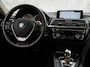 BMW 3-Serie 330e iPerformance Sport 293Pk Automaat (SOH 85,3%, BLACK PACK, GROOT NAVI, BRUIN LEDER, SPORTSTOELEN, CAMERA, GETINT GLAS, FLIPPERS, NIEUWE APK, NIEUWSTAAT)