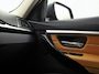 BMW 3-Serie 330e iPerformance Sport 293Pk Automaat (SOH 85,3%, BLACK PACK, GROOT NAVI, BRUIN LEDER, SPORTSTOELEN, CAMERA, GETINT GLAS, FLIPPERS, NIEUWE APK, NIEUWSTAAT)