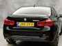 BMW 3-Serie 330e iPerformance Sport 293Pk Automaat (SOH 85,3%, BLACK PACK, GROOT NAVI, BRUIN LEDER, SPORTSTOELEN, CAMERA, GETINT GLAS, FLIPPERS, NIEUWE APK, NIEUWSTAAT)