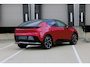 Lynk & Co 02 More | Leverbaar vanaf 01-2027 | 360 Graden Camera | Harman Kardon | Panoramadak | Elektrisch bedienbare voorstoelen met geheugen | Keyless Entry | Getint glas | Adaptieve Cruise Control | Dodehoekassistent