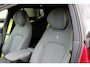 Lynk & Co 02 More | Leverbaar vanaf 01-2027 | 360 Graden Camera | Harman Kardon | Panoramadak | Elektrisch bedienbare voorstoelen met geheugen | Keyless Entry | Getint glas | Adaptieve Cruise Control | Dodehoekassistent