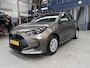 Toyota Yaris 1.5 VVT-I Active | Apple carplay / Android auto | Camera | Cruise control | NAP | Rijklaar prijs!