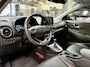 Hyundai Kona 1.6 GDI HEV Premium | Afn trekhaak | Apple carplay/ Android auto| Leder | Stoelverw + Koeling | NAP | Rijklaar prijs!