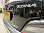 Hyundai Kona 1.6 GDI HEV Premium | Afn trekhaak | Apple carplay/ Android auto| Leder | Stoelverw + Koeling | NAP | Rijklaar prijs!