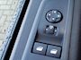 Opel Vivaro-e Electric EV 75 kWh 136pk L3 I SOH 98% | Airconditioning | Navigatie via app | Bijrijdersbank | Onboard lader 11Kw - 3 fase | Geïsoleerde comfort scheidingswand | Surround View pakket