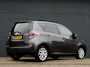 Toyota Verso-S 1.3 VVT-i Trend 1e EIGENAAR! DEALER ONDERHOUDEN! CAMERA! PANODAK! NAVI! BLUETOOTH! CRUISE!