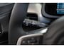 Jeep Avenger Black Edition 54 kWh | Tot 8 Jaar Garantie | Lederen bekleding | Schuif-Kanteldak | Camera | Stoel Massage | Camera | Elektrische Achterklep | Navigatie |
