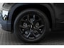 Jeep Avenger Black Edition 54 kWh | Tot 8 Jaar Garantie | Lederen bekleding | Schuif-Kanteldak | Camera | Stoel Massage | Camera | Elektrische Achterklep | Navigatie |