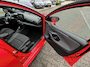 Toyota Yaris 1.5 Hybrid EXECUTIVE PANODAK JBL-AUDIO STOEL/STUURVERW NAVI PARK-SENSOREN CAMERA BLIND SPOT APPLE/ANDROID 17'' LM-VELGEN LEER AD-CRUISE CLIMA