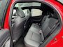 Toyota Yaris 1.5 Hybrid EXECUTIVE PANODAK JBL-AUDIO STOEL/STUURVERW NAVI PARK-SENSOREN CAMERA BLIND SPOT APPLE/ANDROID 17'' LM-VELGEN LEER AD-CRUISE CLIMA