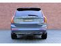 Volvo XC90 T8 Plug-in hybrid AWD Ultra Bright | Luchtvering | Trekhaak | Panoramadak | Verwarmbare voorstoelen met massagefunctie en ventilatie | Head-up display | Premium audio by Bowers & Wilkins | 360 graden camera | Verwarmbare achterbank |