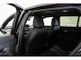 Jeep Avenger 1.2 e-Hybrid Black Edition | Tot 8 Jaar Garantie | Winter Pack | Navigatie | Camera | Elektrische Achterklep | Parkeersensoren |