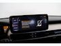 Jeep Avenger 1.2 e-Hybrid Black Edition | Tot 8 Jaar Garantie | Winter Pack | Navigatie | Camera | Elektrische Achterklep | Parkeersensoren |
