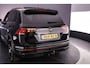 Volkswagen Tiguan R-Line Business+ 1.5 TSI 150pk DSG Automaat Trekhaak, Panoramadak, Black Style, Adaptive cruise control, Navigatie, Achteruitrijcamera, LED koplampen