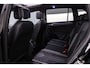 Volkswagen Tiguan R-Line Business+ 1.5 TSI 150pk DSG Automaat Trekhaak, Panoramadak, Black Style, Adaptive cruise control, Navigatie, Achteruitrijcamera, LED koplampen