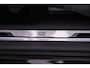 Volkswagen Tiguan R-Line Business+ 1.5 TSI 150pk DSG Automaat Trekhaak, Panoramadak, Black Style, Adaptive cruise control, Navigatie, Achteruitrijcamera, LED koplampen
