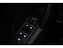 Volkswagen Tiguan R-Line Business+ 1.5 TSI 150pk DSG Automaat Trekhaak, Panoramadak, Black Style, Adaptive cruise control, Navigatie, Achteruitrijcamera, LED koplampen