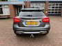 Mercedes-Benz GLA 200 AMG Line, carplay, camera, cruise, leder, stoelverw, trekhaak, 19 inch