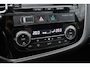 Mitsubishi Outlander 2.0 PHEV instyle+ | Elektrisch glazen schuif-/kanteldak | Lane assist | Clima | Cruise | Zie foto's