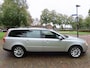 Volvo V70 2.4D Kinetic Leer/Stof Navigatie Bleutooth Ecc Cruisecontrol Pdc Lm Velgen Trekhaak