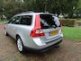 Volvo V70 2.4D Kinetic Leer/Stof Navigatie Bleutooth Ecc Cruisecontrol Pdc Lm Velgen Trekhaak