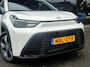 Toyota Aygo X Hybrid 115 Apple Carplay-Winterpakket-Camera-Clima-Led Nieuw Voertuig!