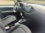 Toyota Aygo X Hybrid 115 Apple Carplay-Winterpakket-Camera-Clima-Led Nieuw Voertuig!