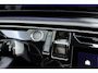 Peugeot 3008 1.2 Hybrid 145 Allure | Adaptive Cruise Control | Verwarmd stuurwiel | 360 Camera | Keyless Entry & Start | Full LED | Panoramic Navigation Pack | 1e eigenaar!