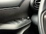 Toyota Yaris 1.5 Hybrid Dynamic | All Season Banden | Navigatie | Camera | Cruise Control | Climate Control | 16 Inch Lichtmetalen Velgen
