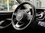 Toyota Yaris 1.5 Hybrid Dynamic | All Season Banden | Navigatie | Camera | Cruise Control | Climate Control | 16 Inch Lichtmetalen Velgen