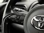 Toyota Yaris 1.5 Hybrid Dynamic | All Season Banden | Navigatie | Camera | Cruise Control | Climate Control | 16 Inch Lichtmetalen Velgen