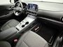 Hyundai Kona Electric EV Comfort 64 kWh 3-Fase SOH 96,2% | Warmtepomp | Camera | Carplay&Android