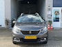 Peugeot 2008 1.2 PureTech Signature/ nap/ 1e EIG/ dealeronderhouden/ 1jaar apk/ airco/ navi/ pdc/ zeer nette auto.