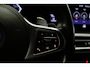 BMW 3-Serie Touring 330e | WEGKL-TRHAAK | CAMERA | 18'LMV | NAVIGATIE | KEYLESS | E-KLEP | DAB | PDC |