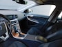 Volvo V60 Cross Country 2.0 D3 Momentum TOPSTAAT! DEALER ONDERHOUDEN! STOELVERW! BLUETOOTH! NAVI! CRUISE! TREKHAAK!