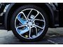 Lynk & Co 01 1.5 | 360° Camera | Panoramadak | Achteruitrijcamera | Elektrische bestuurdersstoel met geheugen | Stoelverwarming | Actieve bochtverlichting | Adaptieve Cruise Control | Stuurassistent | Lane Assist | Donkere hemel bekleding | Navigatie | Elektrische Achterklep | Keyless Entry | Dodehoekassistent