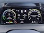Volkswagen Golf 1.5 eHybrid GTE | Incl. 12 maanden garantie | SOH 99% | 360 ° camera | Adaptieve cruise control | Apple carplay/Android auto | Head-up display | Stoel/stuurverwarming | Climate control | Keyless entry/start | IQ.Lights | Parkeersensoren voor en achter | Sfeerverlichting |