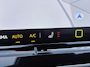 Volkswagen Golf 1.5 eHybrid GTE | Incl. 12 maanden garantie | SOH 99% | 360 ° camera | Adaptieve cruise control | Apple carplay/Android auto | Head-up display | Stoel/stuurverwarming | Climate control | Keyless entry/start | IQ.Lights | Parkeersensoren voor en achter | Sfeerverlichting |
