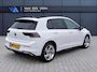 Volkswagen Golf 1.5 eHybrid GTE | Incl. 12 maanden garantie | SOH 99% | 360 ° camera | Adaptieve cruise control | Apple carplay/Android auto | Head-up display | Stoel/stuurverwarming | Climate control | Keyless entry/start | IQ.Lights | Parkeersensoren voor en achter | Sfeerverlichting |