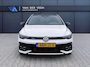 Volkswagen Golf 1.5 eHybrid GTE | Incl. 12 maanden garantie | SOH 99% | 360 ° camera | Adaptieve cruise control | Apple carplay/Android auto | Head-up display | Stoel/stuurverwarming | Climate control | Keyless entry/start | IQ.Lights | Parkeersensoren voor en achter | Sfeerverlichting |