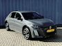 Peugeot 208 1.2 Hybrid 145 e-DCS6 GT Nieuw binnen! | Super Uitstraling! | 360° Camera | Navigatie | 17'' LMV | Leder/Stof | Clima | Cruise | | Achteruitrijcamera | Binnenspiegel automatisch dimmend | Bluetooth telefoonvoorbereiding