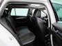 Skoda Octavia Combi 1.0 e-TSI Business Edition Plus | Automaat | Apple Carplay / Android Auto | Panoramadak | Achteruitrijcamera | Parkeersensoren | Sfeerverlichting |