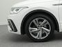 Volkswagen Tiguan R-Line 1.5 TSI 150 PK DSG | LED Matrix IQ | DCC | Panoramadak | Trekhaak | Achteruitrijcamera | Side Assist |