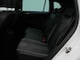 Volkswagen Tiguan R-Line 1.5 TSI 150 PK DSG | LED Matrix IQ | DCC | Panoramadak | Trekhaak | Achteruitrijcamera | Side Assist |