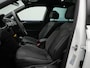 Volkswagen Tiguan R-Line 1.5 TSI 150 PK DSG | LED Matrix IQ | DCC | Panoramadak | Trekhaak | Achteruitrijcamera | Side Assist |