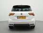 Volkswagen Tiguan R-Line 1.5 TSI 150 PK DSG | LED Matrix IQ | DCC | Panoramadak | Trekhaak | Achteruitrijcamera | Side Assist |