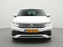 Volkswagen Tiguan R-Line 1.5 TSI 150 PK DSG | LED Matrix IQ | DCC | Panoramadak | Trekhaak | Achteruitrijcamera | Side Assist |