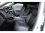Land Rover Range Rover Sport P460e Dynamic SE | Pan. Dak | Stoelen Verw. & Koeling | Trekhaak | Black Pack | Soft Close |