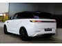 Land Rover Range Rover Sport P460e Dynamic SE | Pan. Dak | Stoelen Verw. & Koeling | Trekhaak | Black Pack | Soft Close |